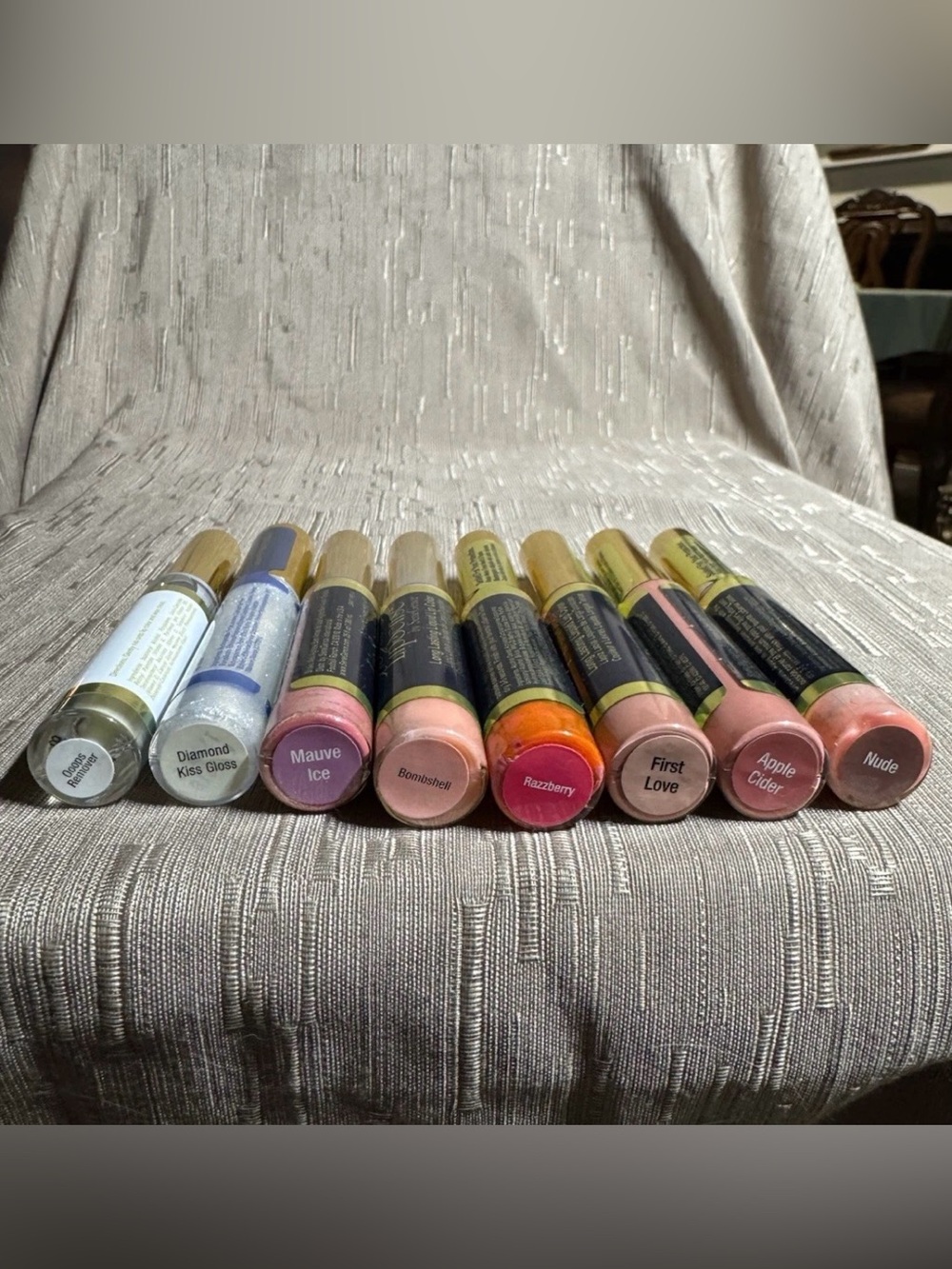LOT/8 SeneGence Lipsense Lip Color Gloss Lipstick Assorted Shades Full Sz Sealed